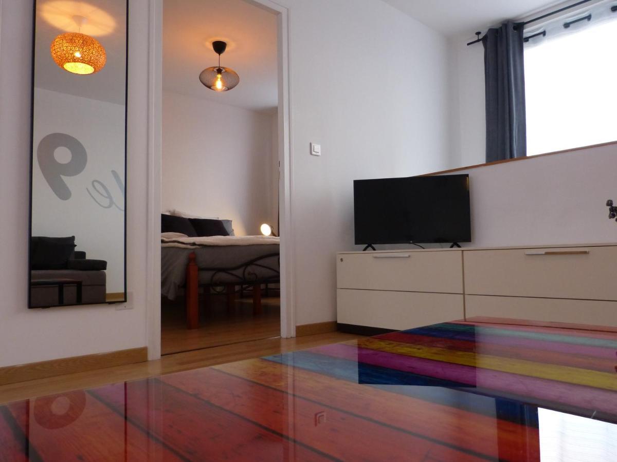 Le 99B Modern Apartment Queen Size Bed Connected Tv Hallennes-lez-Haubourdin Ngoại thất bức ảnh